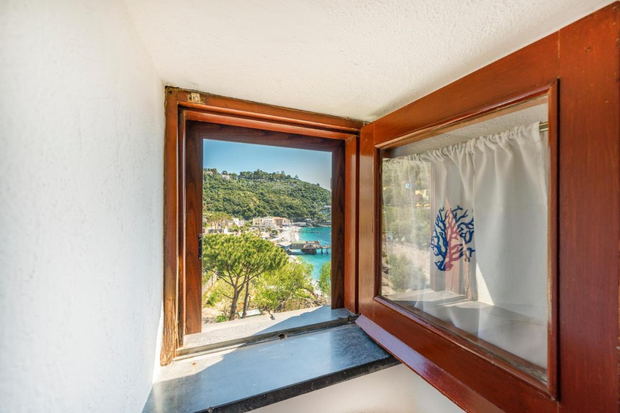 Marina Del Cantone 5*