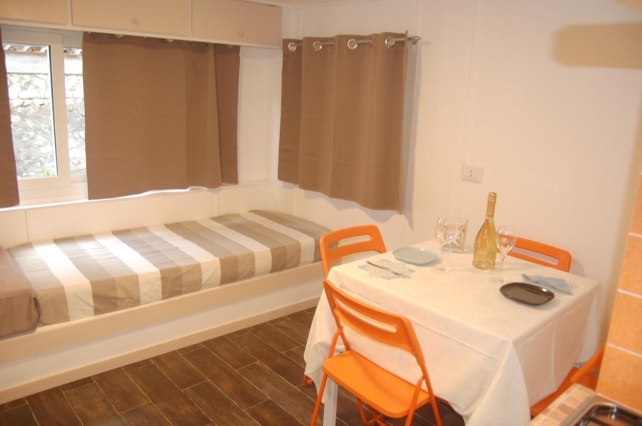 Marina Del Cantone Aparthotel 5*